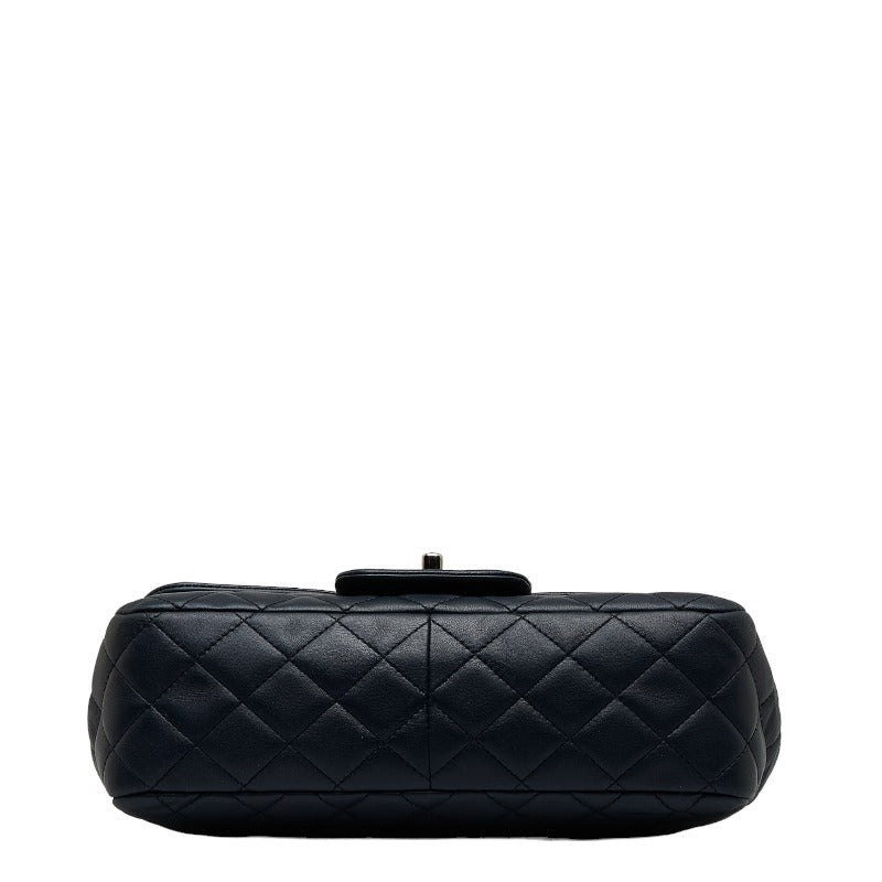 Chanel Matelasse Leather Chain Shoulder Bag