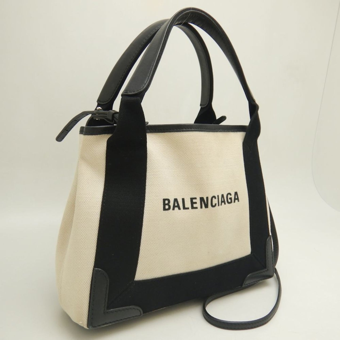 BALENCIAGA Cabas Handbag