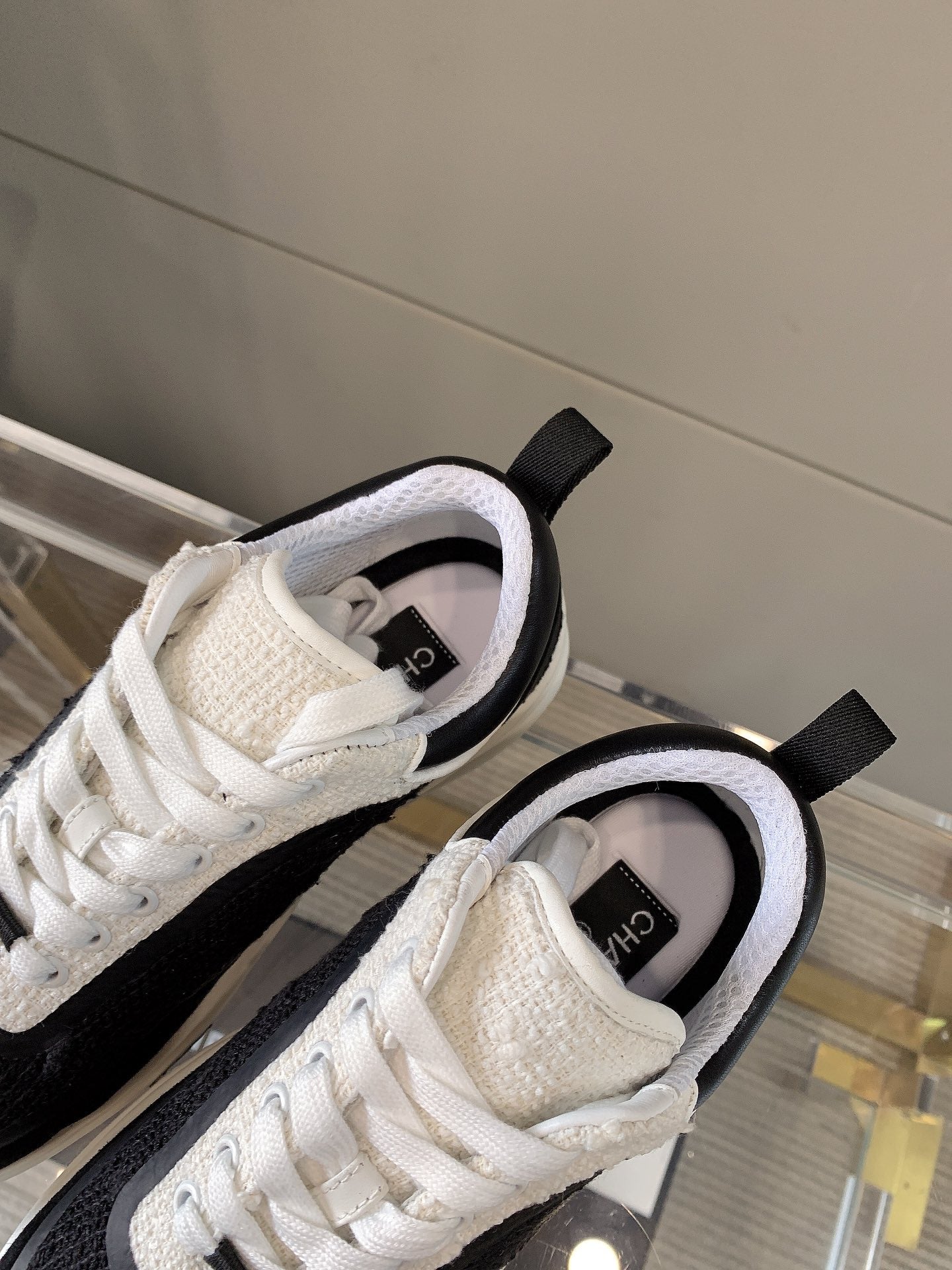 CHANEL Sneaker In Black Wool 145622