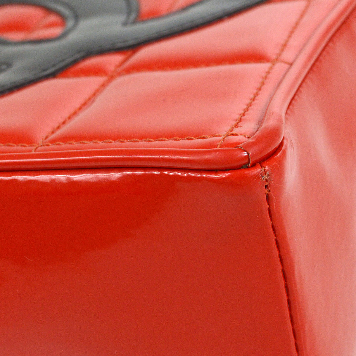 CHANEL * 1995 Heart Vanity Handbag