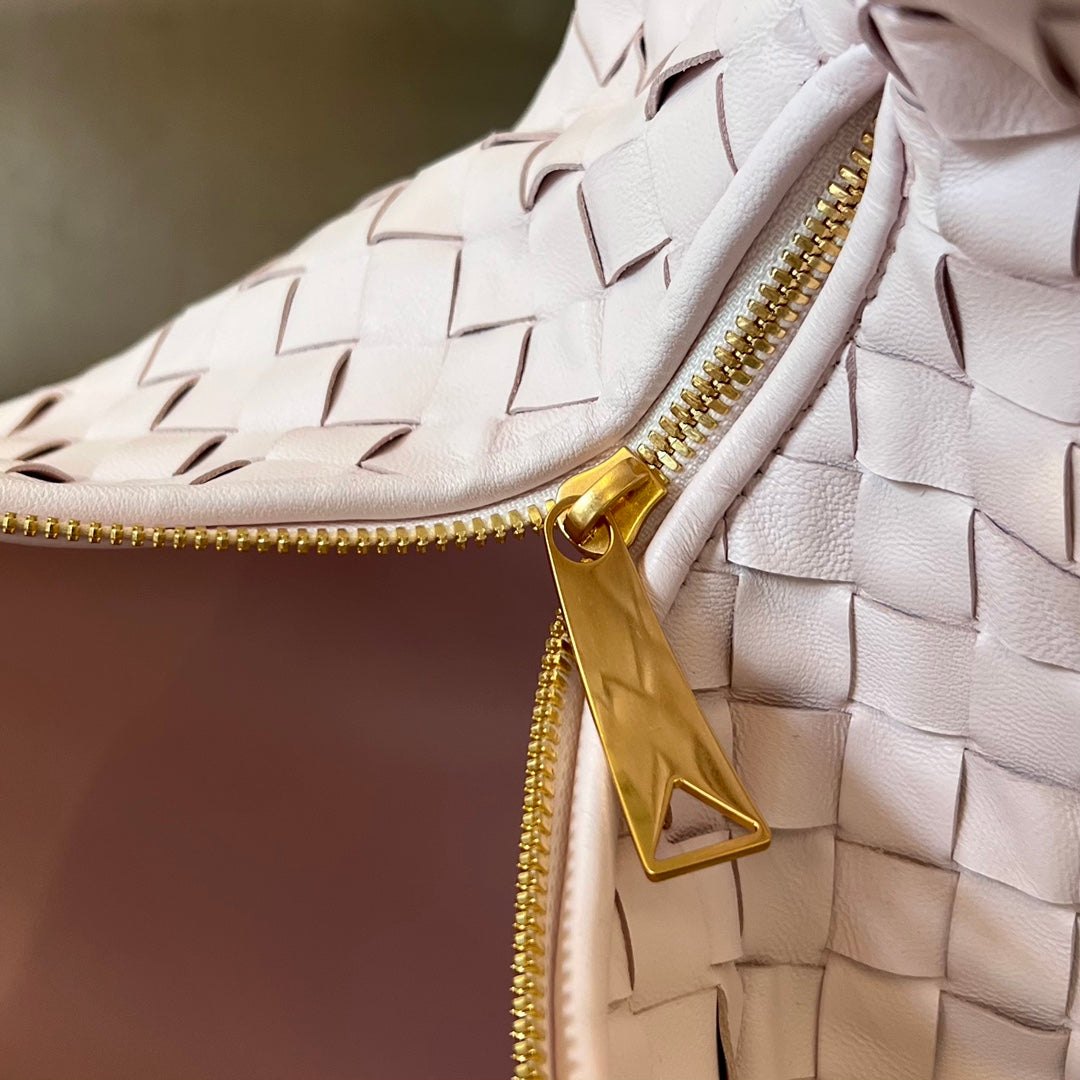 Bottega Veneta SMALL JODIE 48 LIGHT PINK CALFSKIN