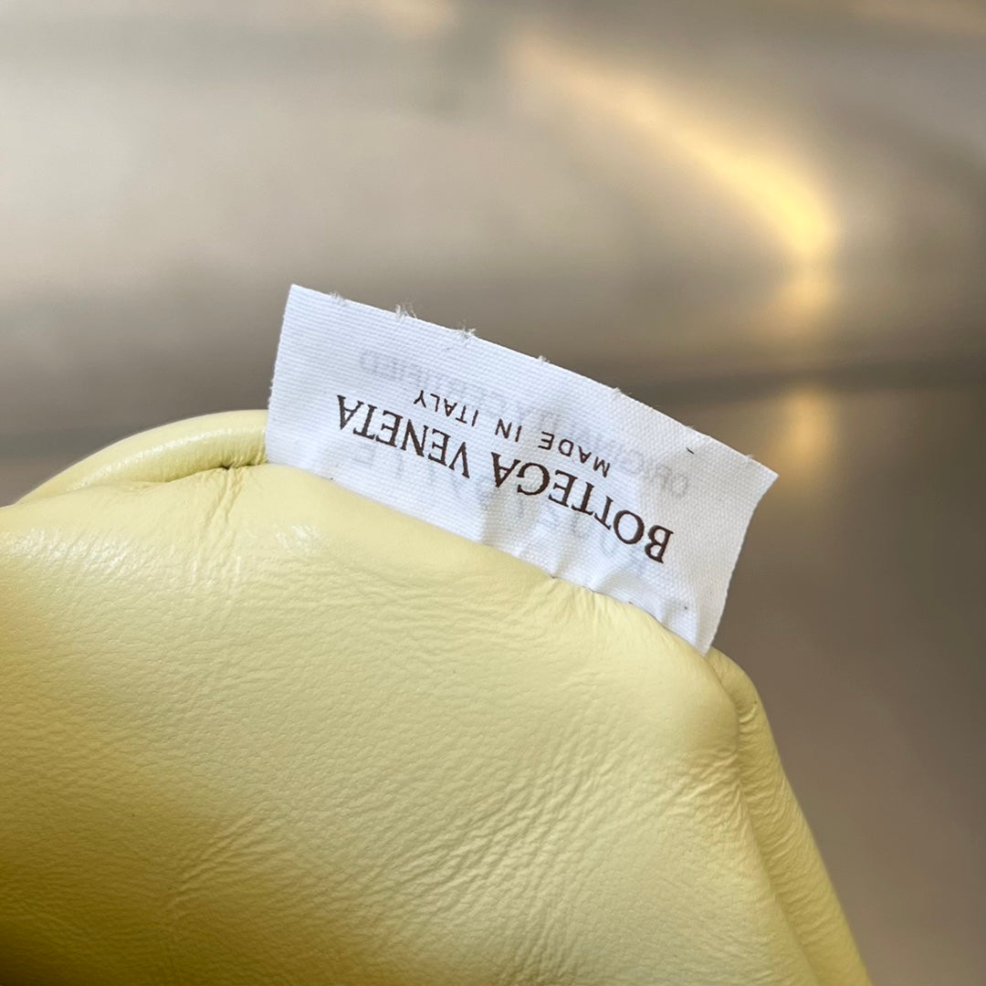 Bottega Veneta SMALL GEMELLI 24 IN LIGHT YELLOW LAMBSKIN