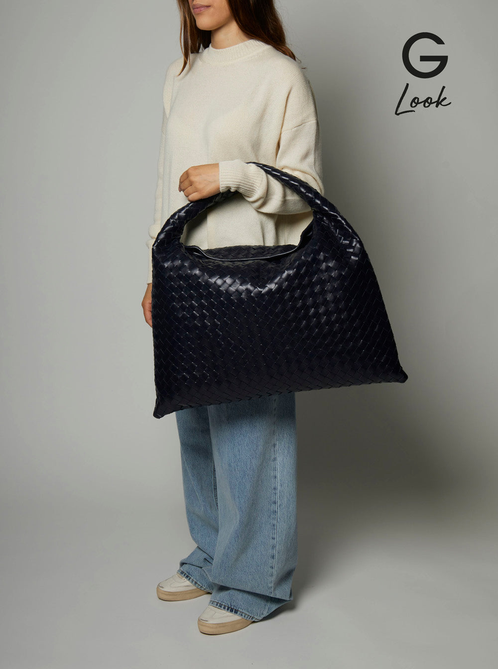 Bottega Veneta Women 'Hop Large' Blue Shoulder Bag With Intreccio Motif In Leather Woman