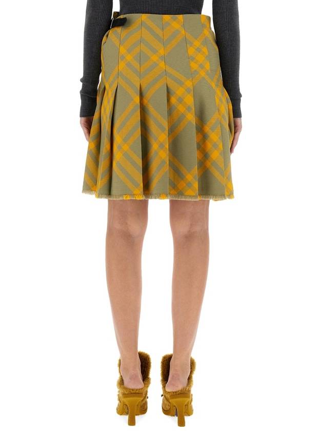 Burberry Check KILT Skirt 8077203 B7363 B0010785421