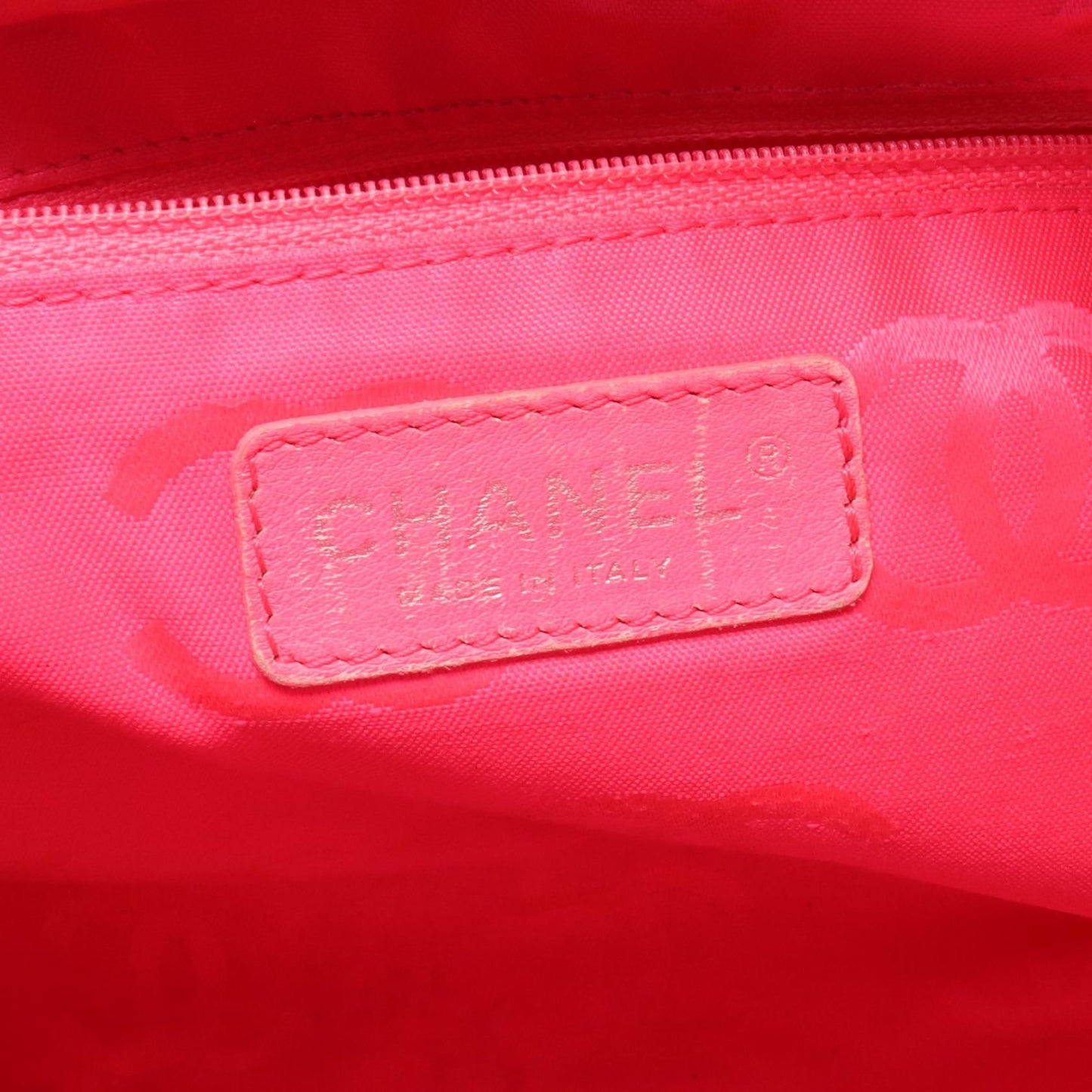 Chanel Cambon Line Large Tote Bag Leather Tote Bag A25169 in New Condition