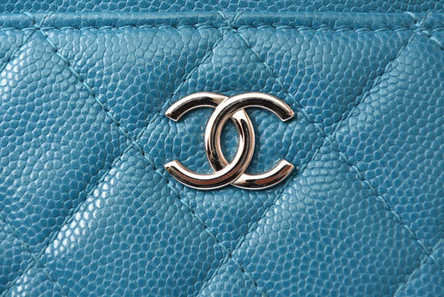 Chanel Caviar Skin Coin/Card Case A84105
