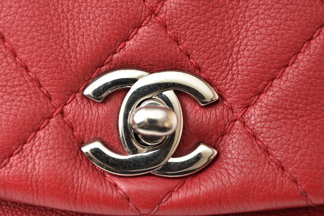 Chanel Leather Chain Shoulder Bag