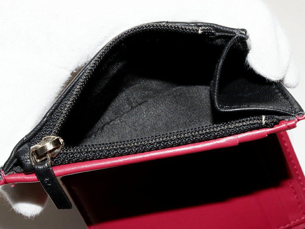 Chanel Lambskin Trifold Wallet Black