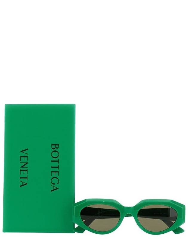 Bottega Veneta Cat Eye Sunglasses 628583V23303342 B0040193215