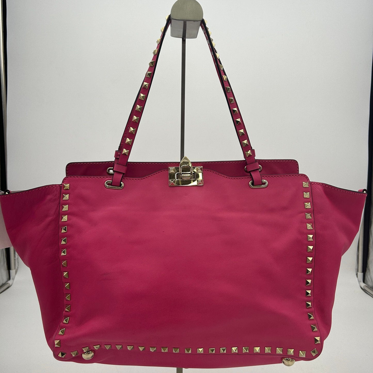 VALENTINO GARAVANI Vitello Medium Rockstud Tote IT9Z12LB29NP