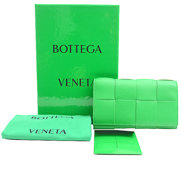 Bottega Veneta Intrecciato Bifold Long Wallet Green 679844
