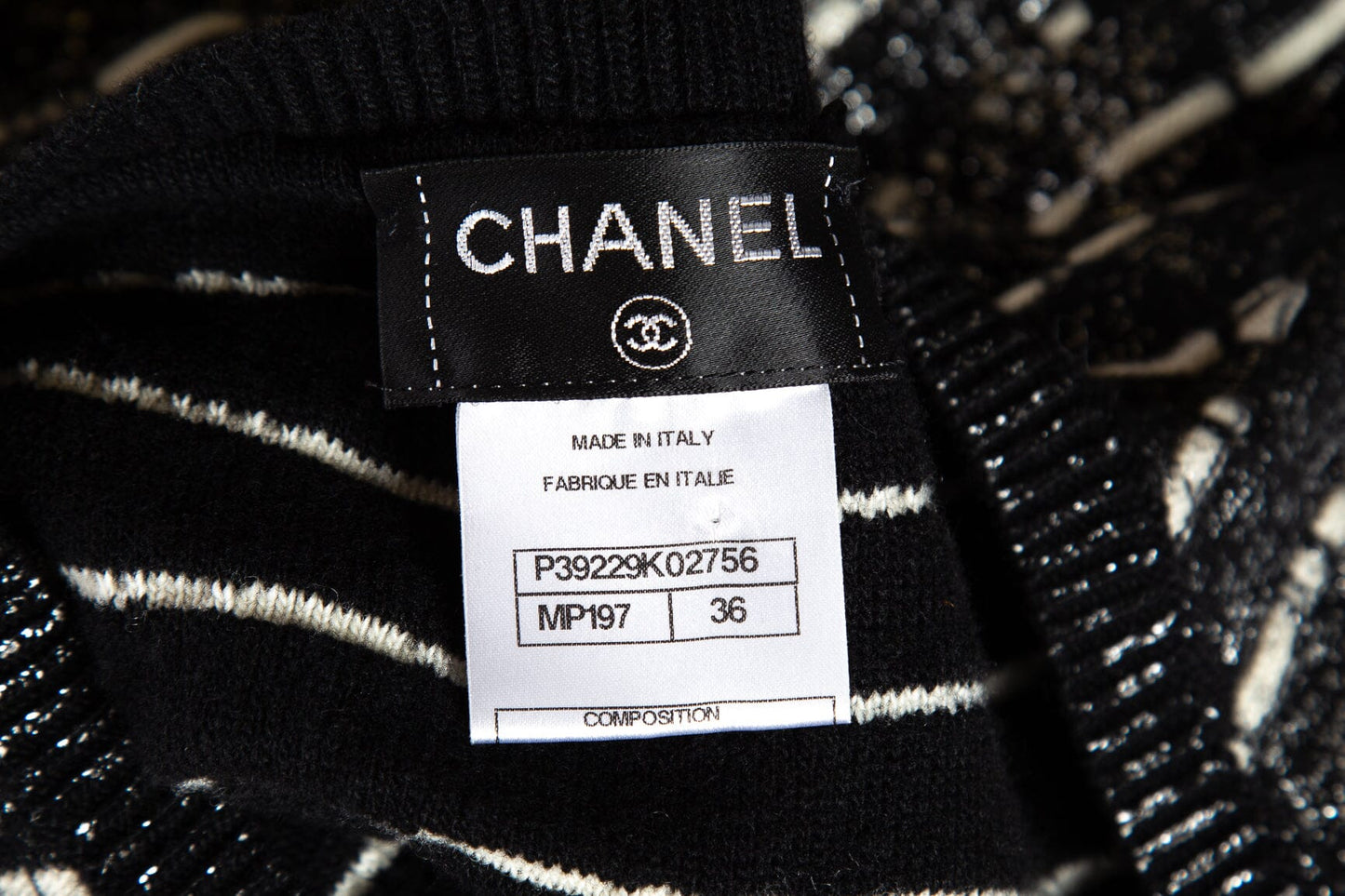 Chanel Black and White Knit V-Neck Sleeveless Mini Dress SZ 36