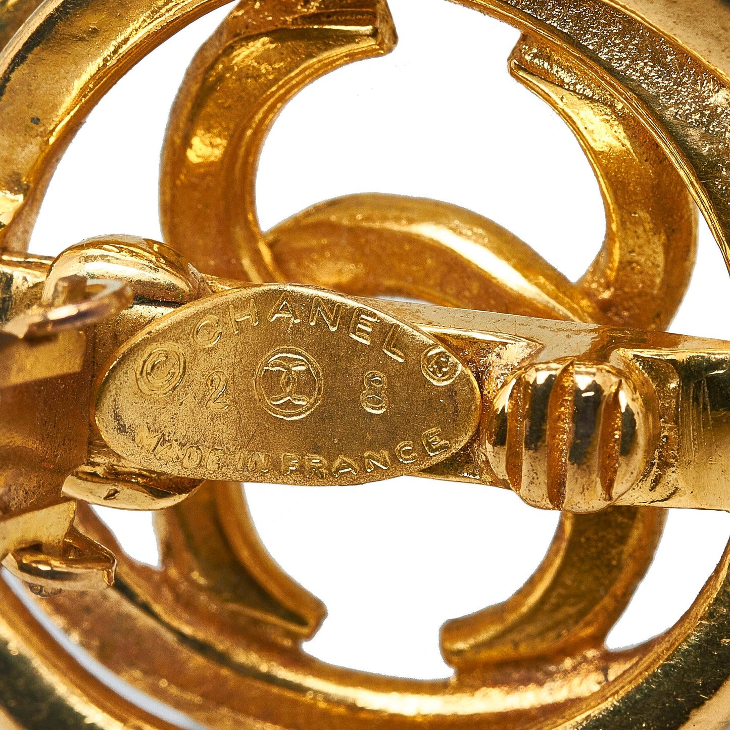 Chanel CC Clip On Earrings (SHG-LKyHRH)