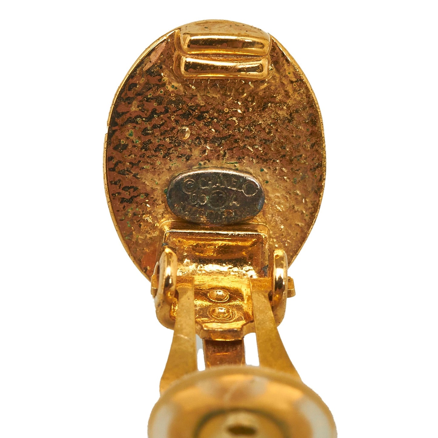 Chanel CC Clip-on Earrings (SHG-zG7XN6)