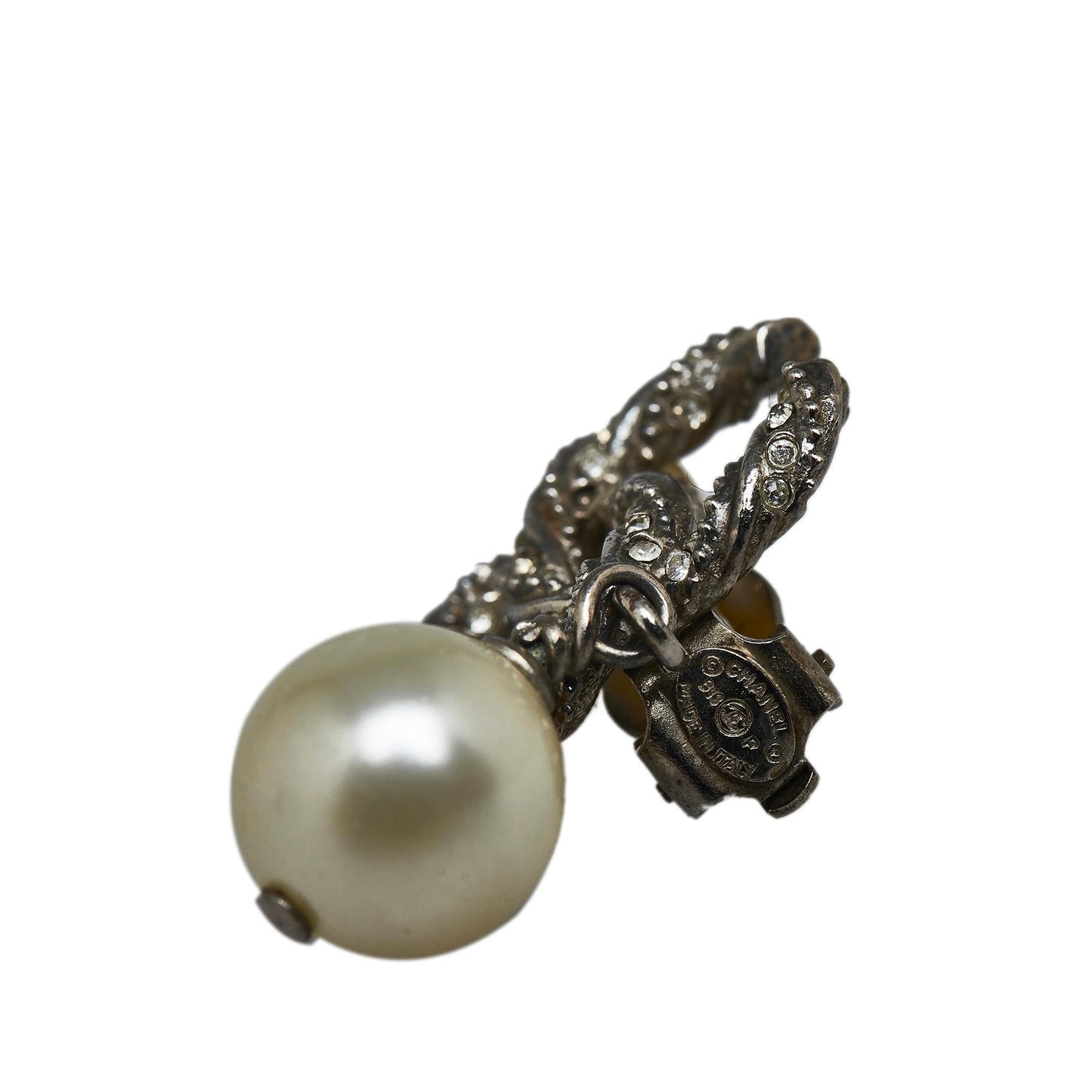 Chanel CC Faux Pearl Clip-On Earrings (SHG-4Z7KgP)