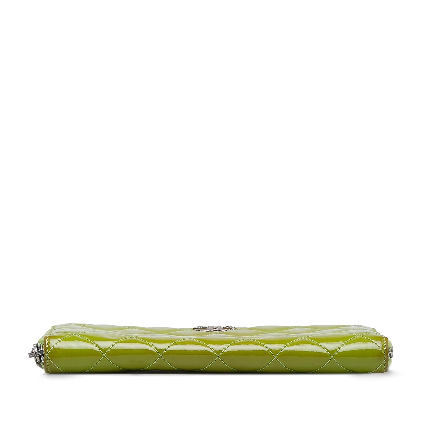 Chanel CC Patent Leather Zip Around Wallet (SHG-gN1VBT)