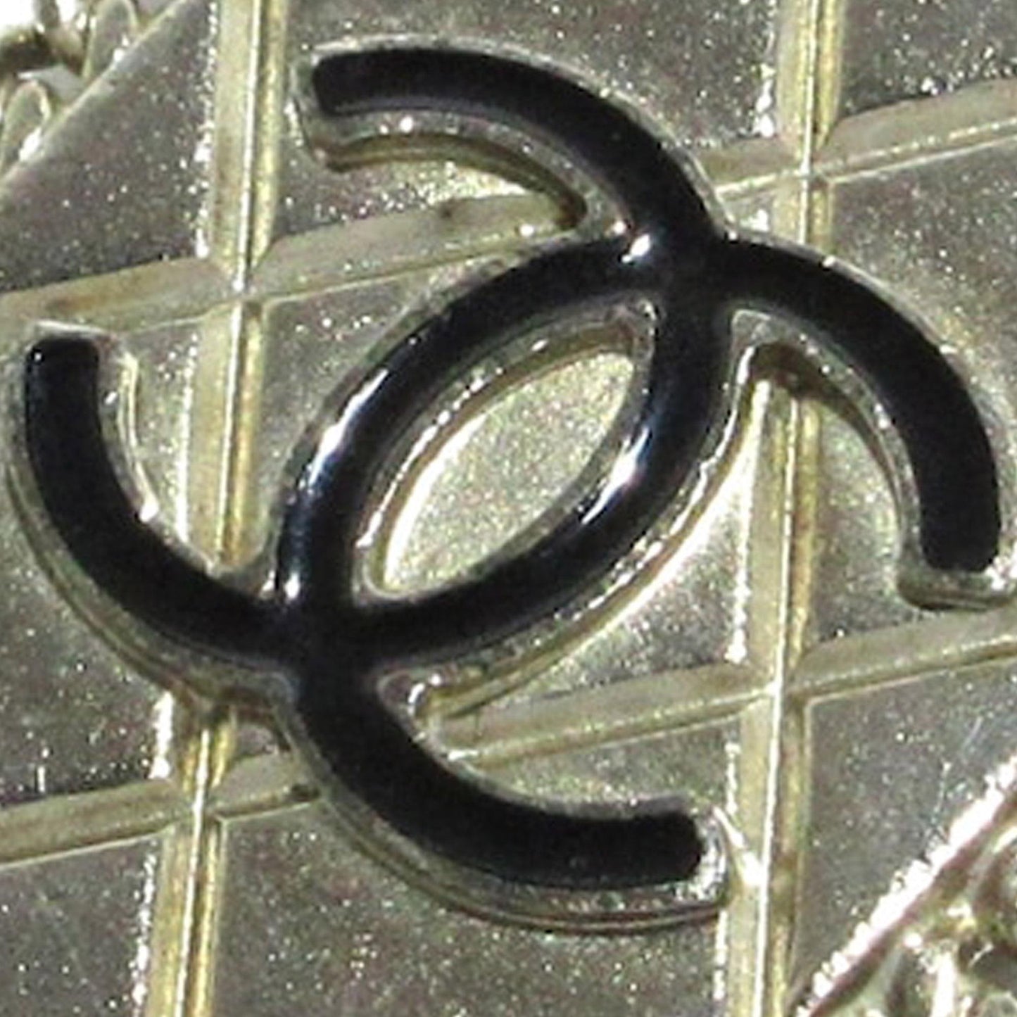 Chanel CC Pendant Dog-Tag Necklace (SHG-RYR3EU)