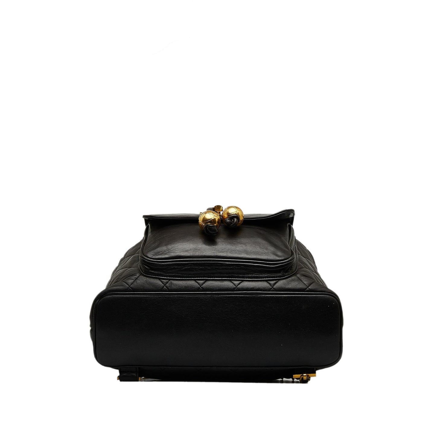 Chanel CC Quilted Lambskin Drawstring Backpack (SHG-86DOIB)