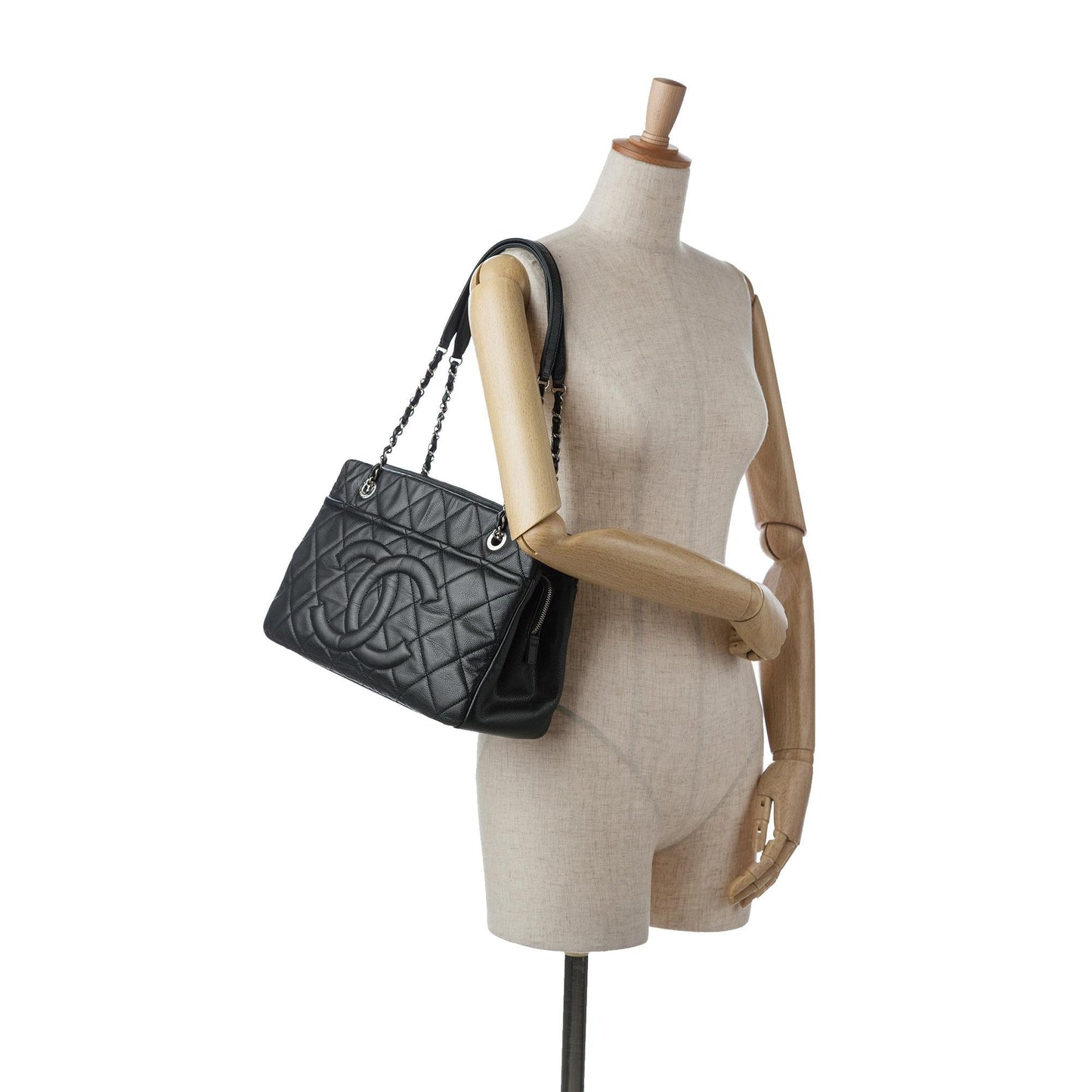 Chanel CC Soft Shopping Tote (SHG-0NxQ3r)