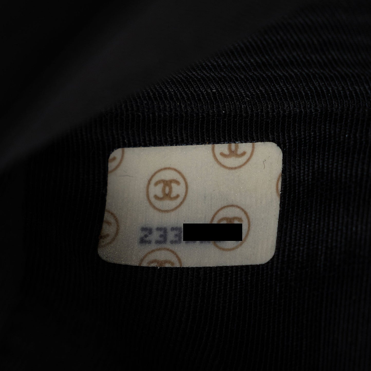 Chanel Calfskin Diamond Wild Stitch Envelope Wallet (SHF-pNxSvK)