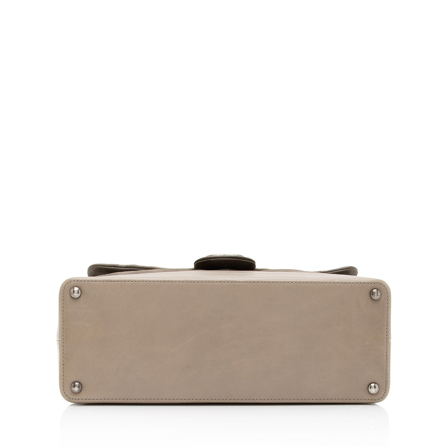 Chanel Iridescent Calfskin VIP Flap Bag (SHF-UvQfgO)