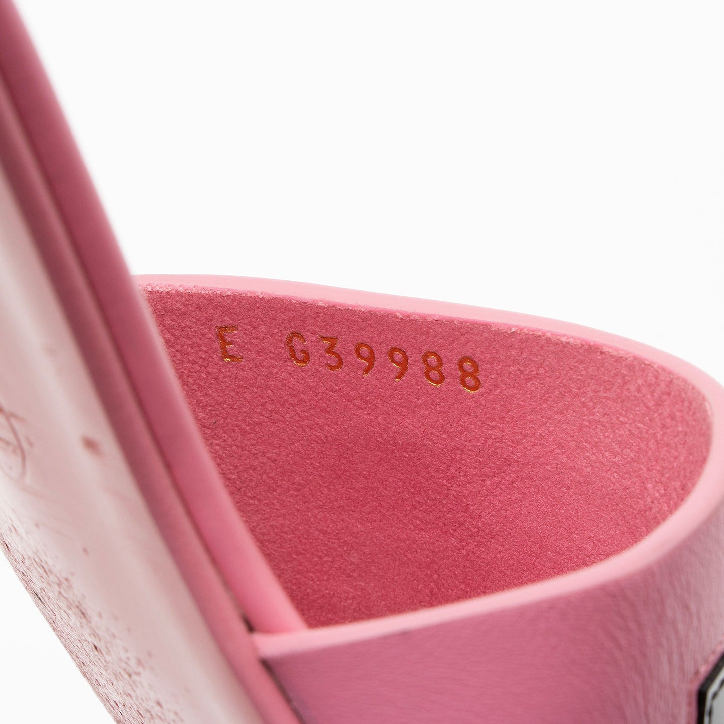 Chanel Patent Calfskin CC Slide Sandals - Size 6.5 / 36.5 (SHF-gwwrsH)