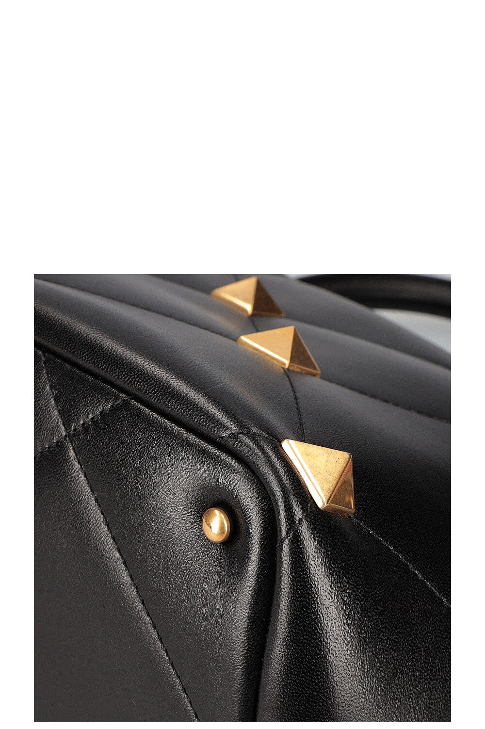 VALENTINO Roman Stud The Handle Bag Black