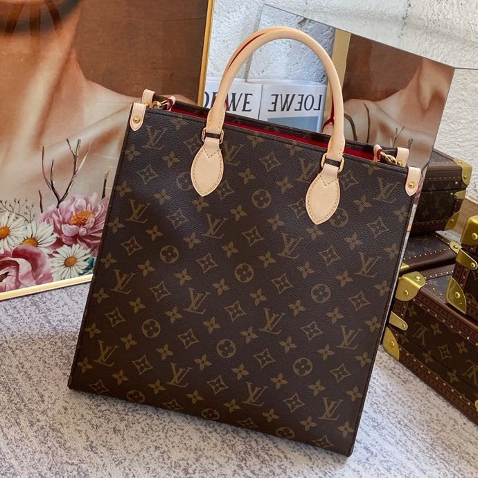 Louis Vuitton Sac Plat PM Bag