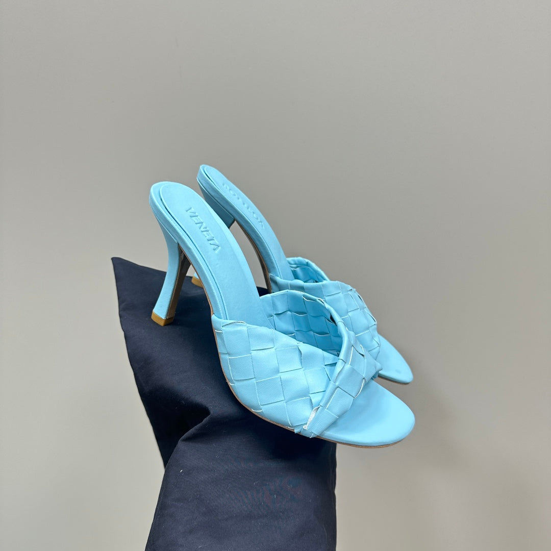 Bottega Veneta blink mule 95 turquoise lambskin