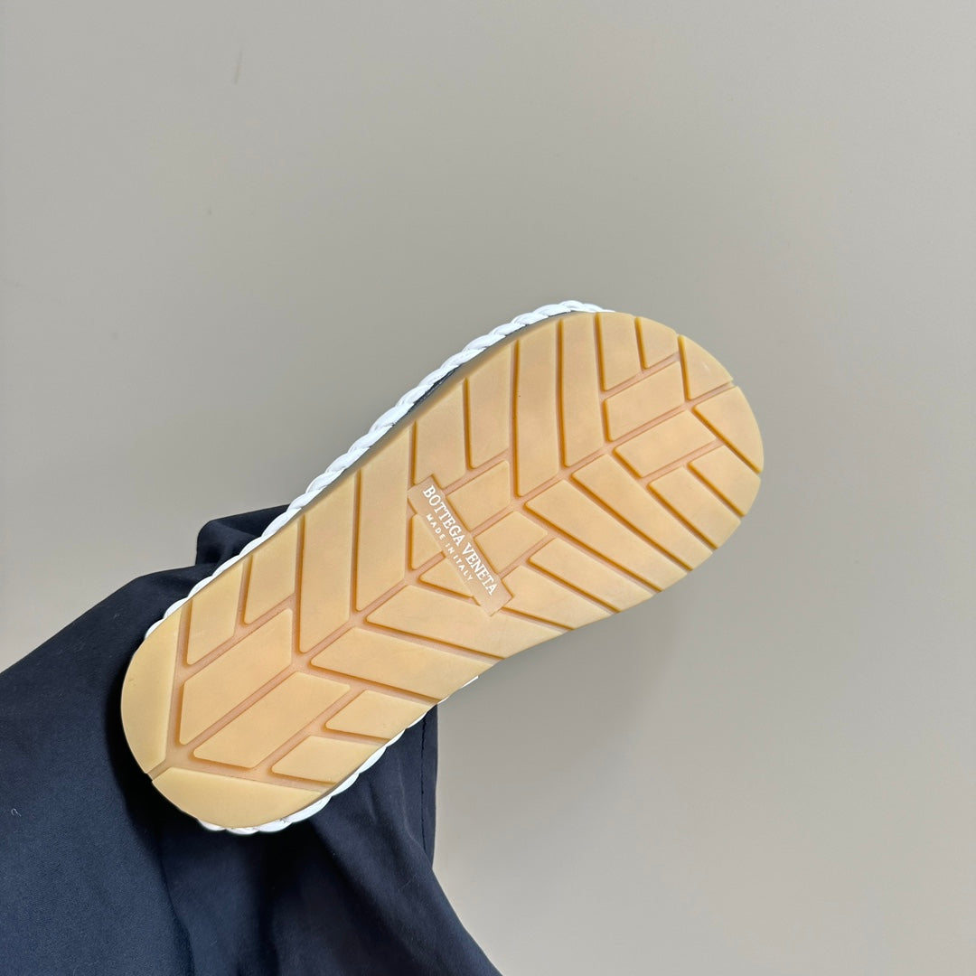 Bottega Veneta jack flat mule white lambskin