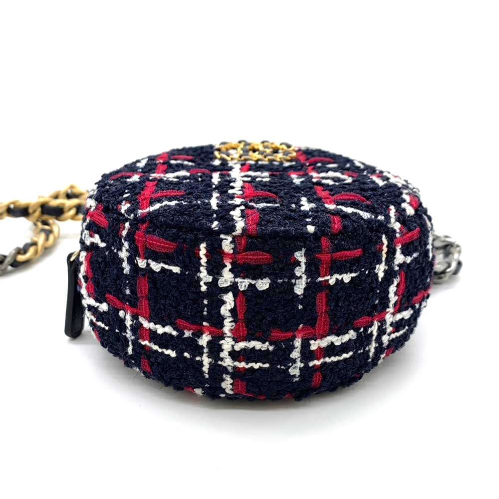 Chanel Tweed Round Clutch Mini Chain Shoulder Bag Crossbody in New Condition