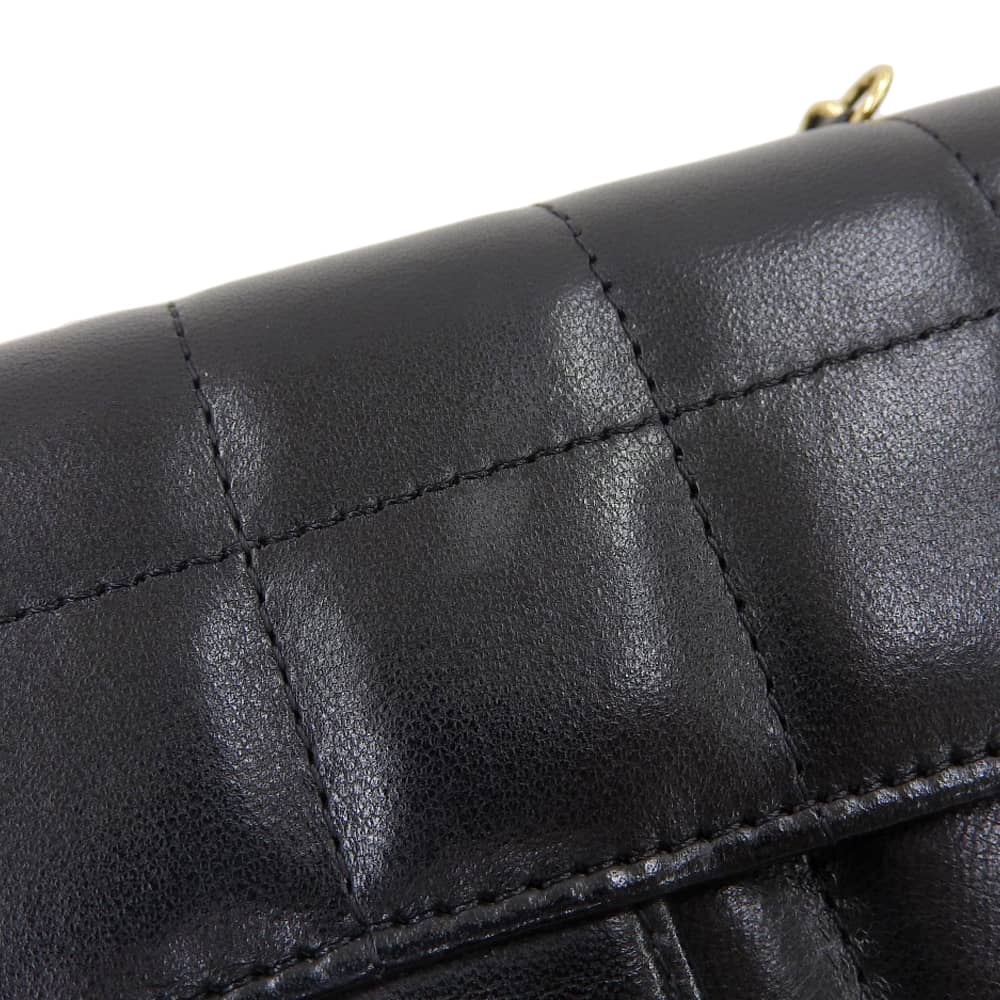 Chanel Lambskin Chain Shoulder Bag A16780