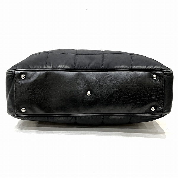 Chanel Chocolate Bar Leather Shoulder Bag