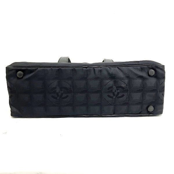 Chanel Nylon Jacquard Leather New Travel Line Handbag A15828