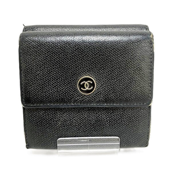 Chanel Leather Coco Button Wallet A20902