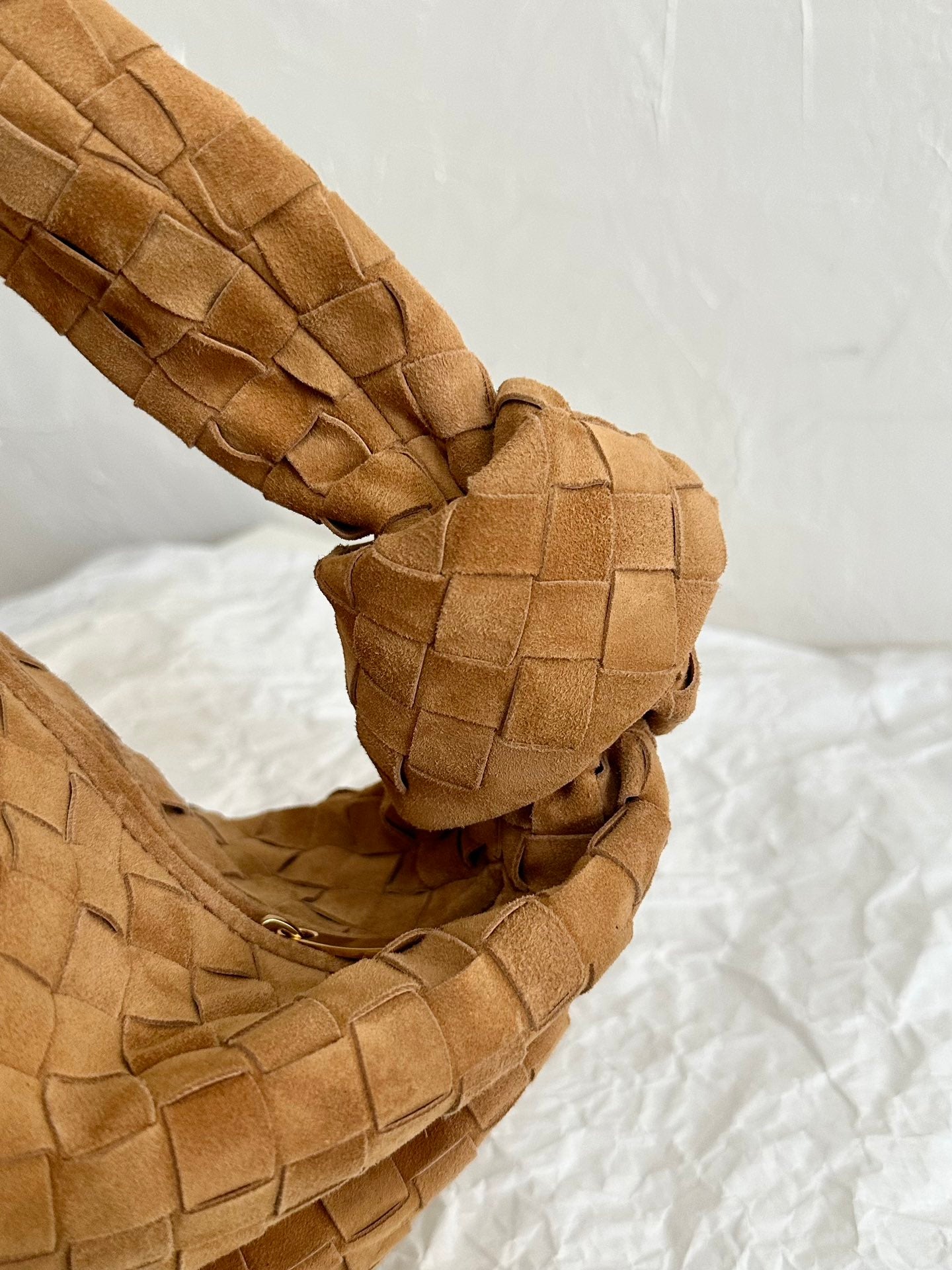 Bottega Veneta BV TEEN JODIE 36CM BROWN SUEDE LEATHER