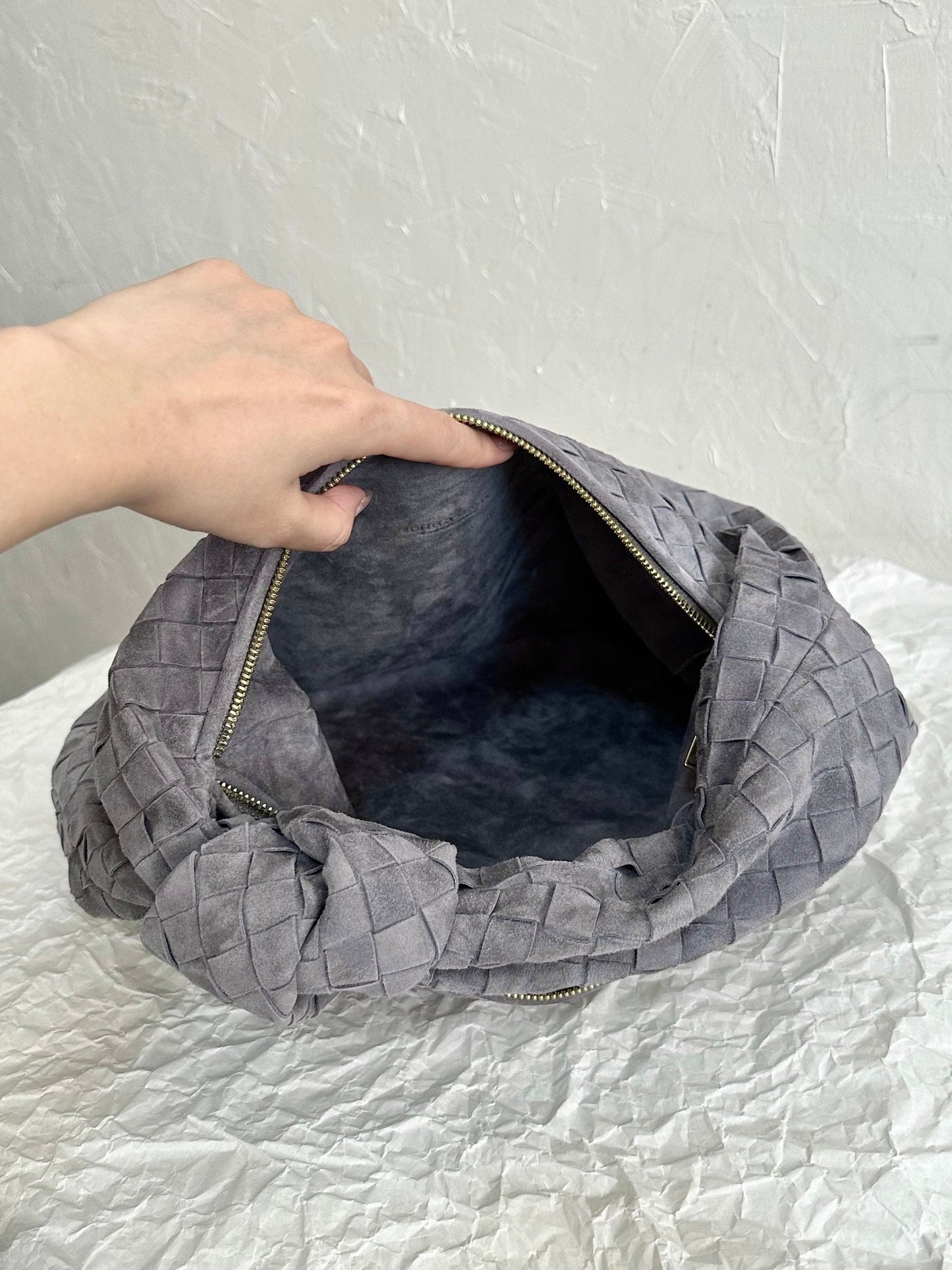 Bottega Veneta BV TEEN JODIE 36CM GREY SUEDE LEATHER