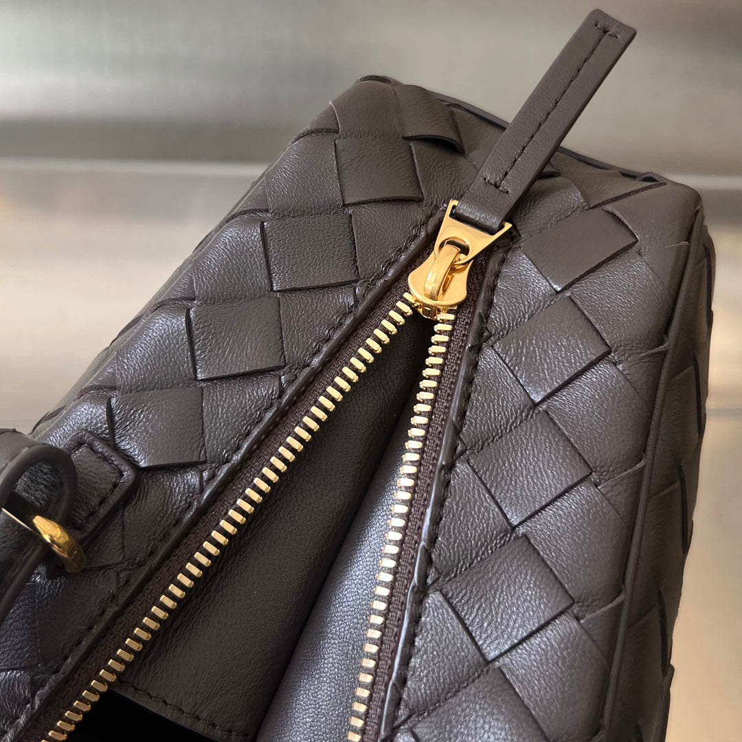 Bottega Veneta BV GETAWAY SMALL 23CM CHOCOLATE LAMBSKIN