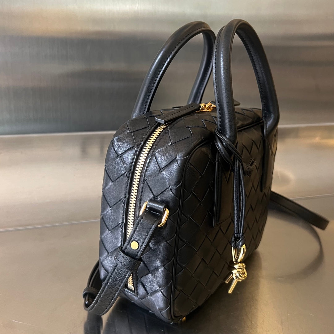 Bottega Veneta BV GETAWAY SMALL 23CM BLACK LAMBSKIN