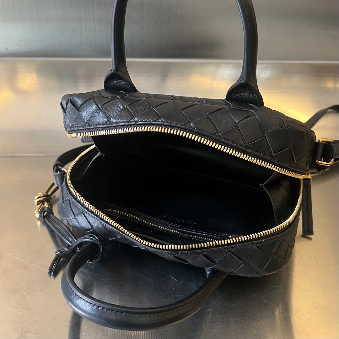 Bottega Veneta BV GETAWAY SMALL 23CM BLACK LAMBSKIN
