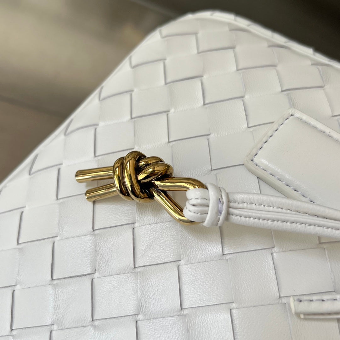Bottega Veneta BV GETAWAY SMALL 23CM WHITE LAMBSKIN