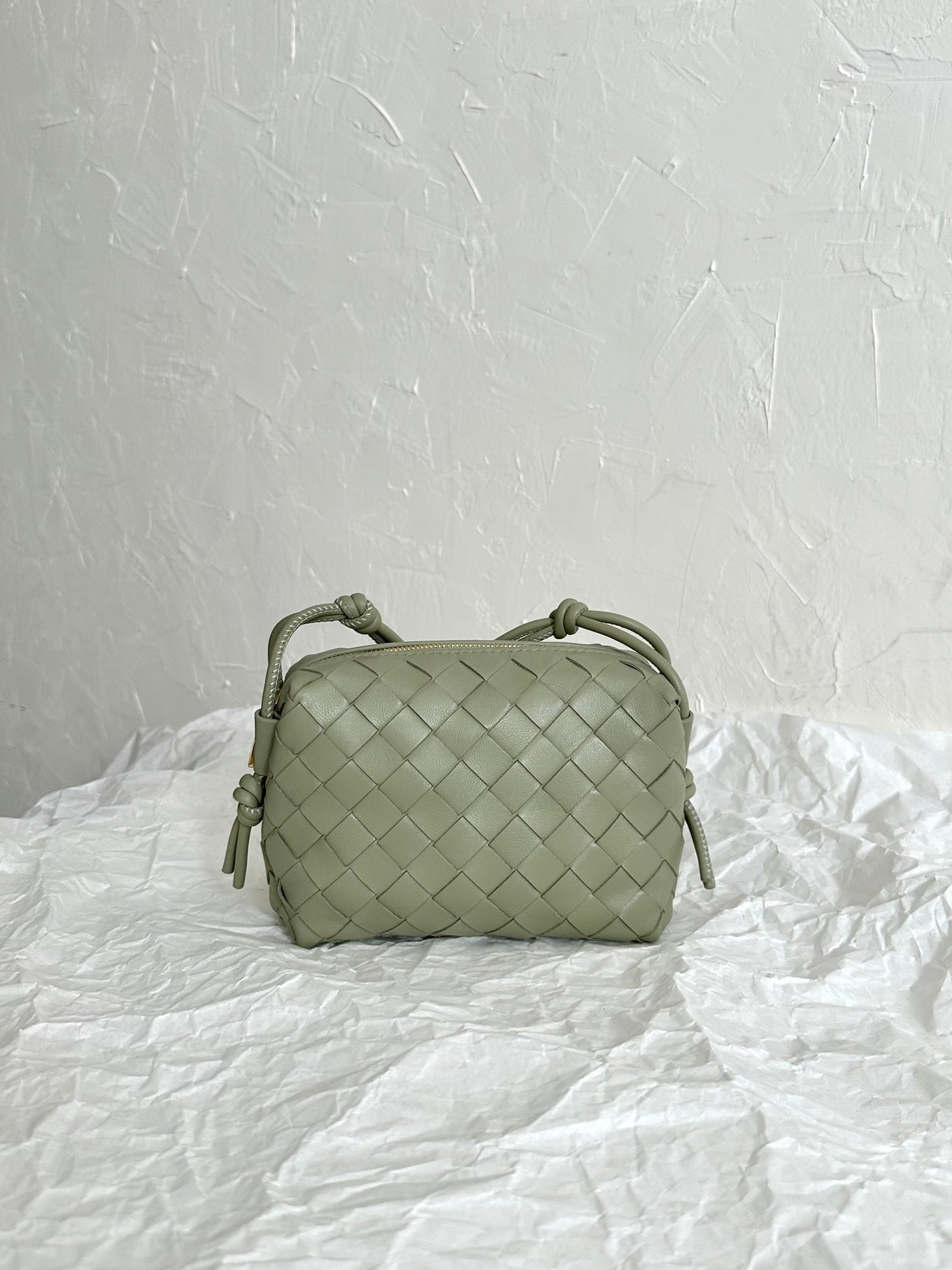 Bottega Veneta BV LOOP MINI 17CM KHAKI CALFSKIN