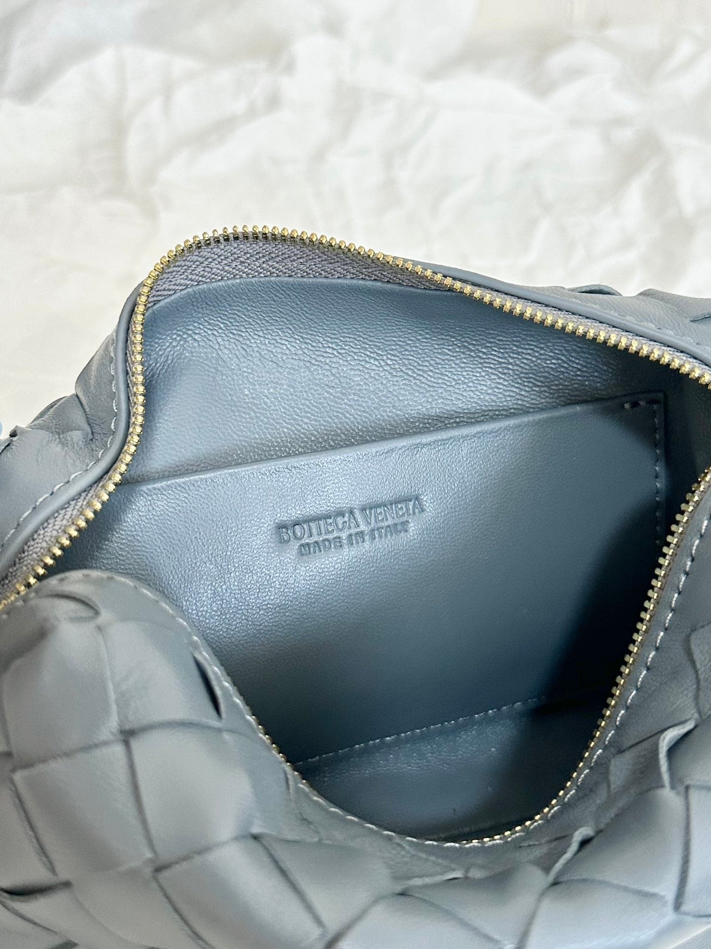 Bottega Veneta BV LOOP MINI 17CM GREY CALFSKIN