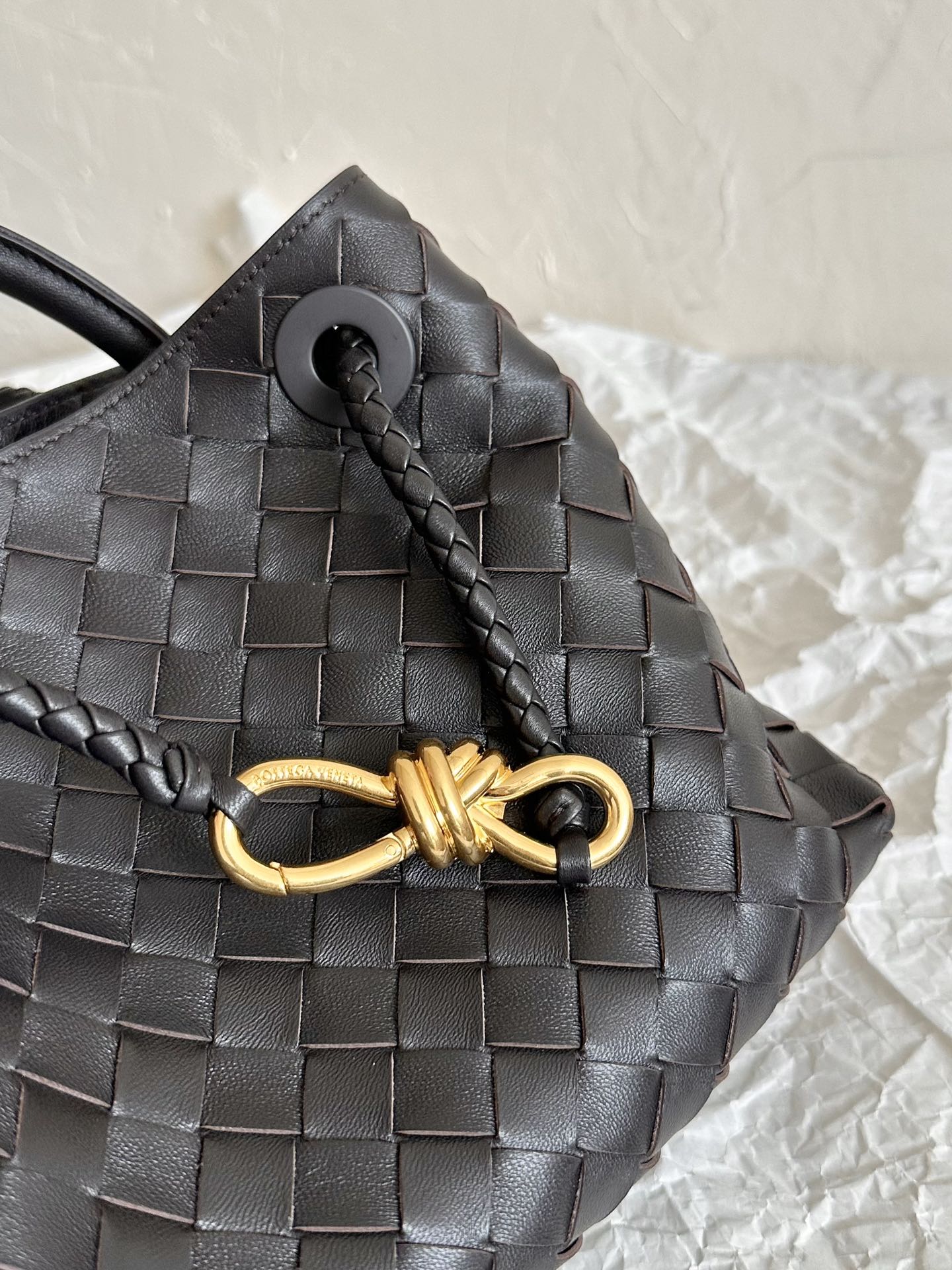 Bottega Veneta BV SMALL ANDIAMO 25CM BLACK LAMBSKIN