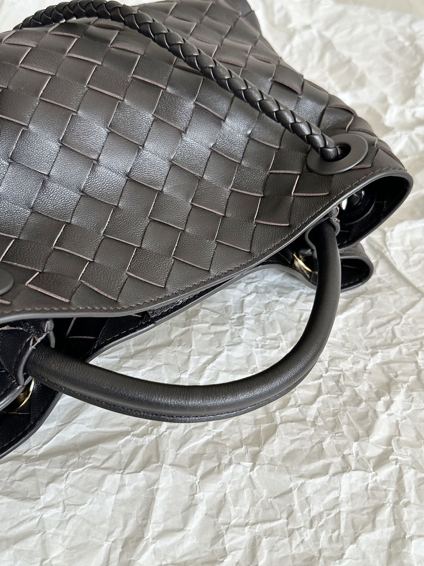 Bottega Veneta BV SMALL ANDIAMO 25CM BLACK LAMBSKIN