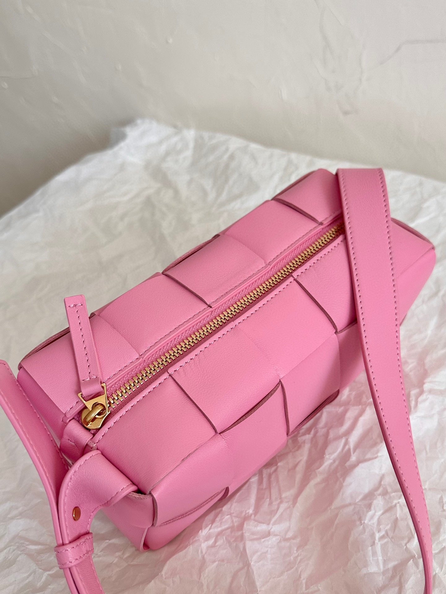 Bottega Veneta BV SMALL BRICK 24CM PINK LAMBSKIN