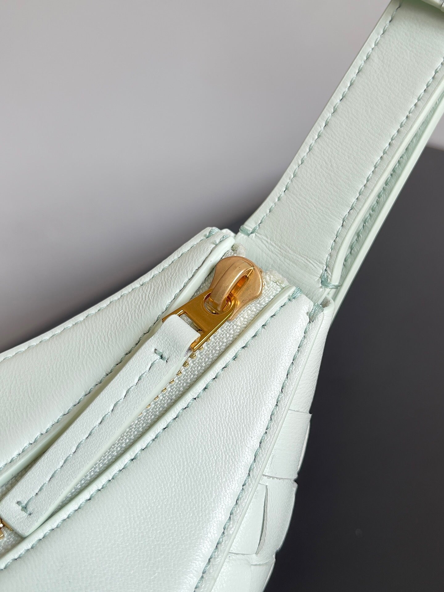 Bottega Veneta BV SMALL DROP 32CM LIGHT BLUE LAMBSKIN