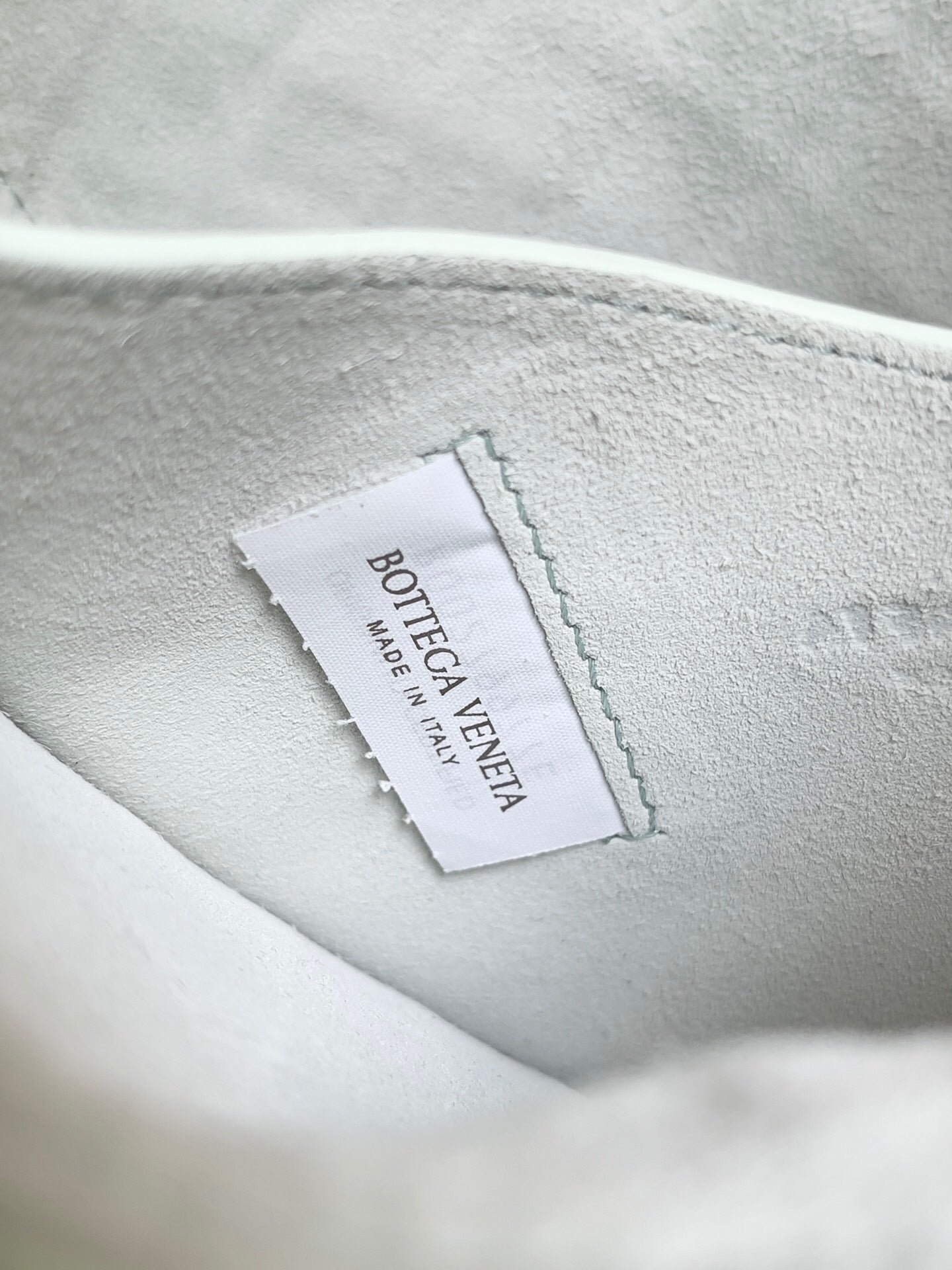 Bottega Veneta BV SMALL DROP 32CM LIGHT BLUE LAMBSKIN