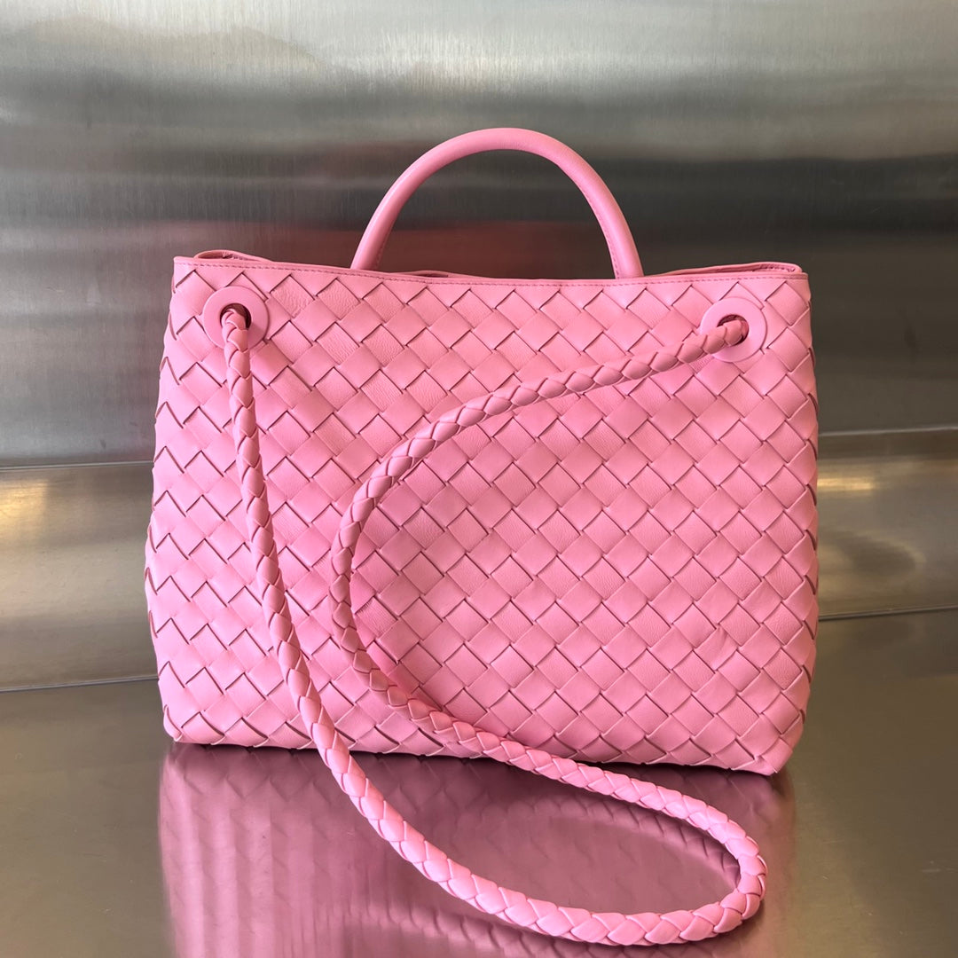 Bottega Veneta BV MEDIUM ANDIAMO 32CM PINK LAMBSKIN