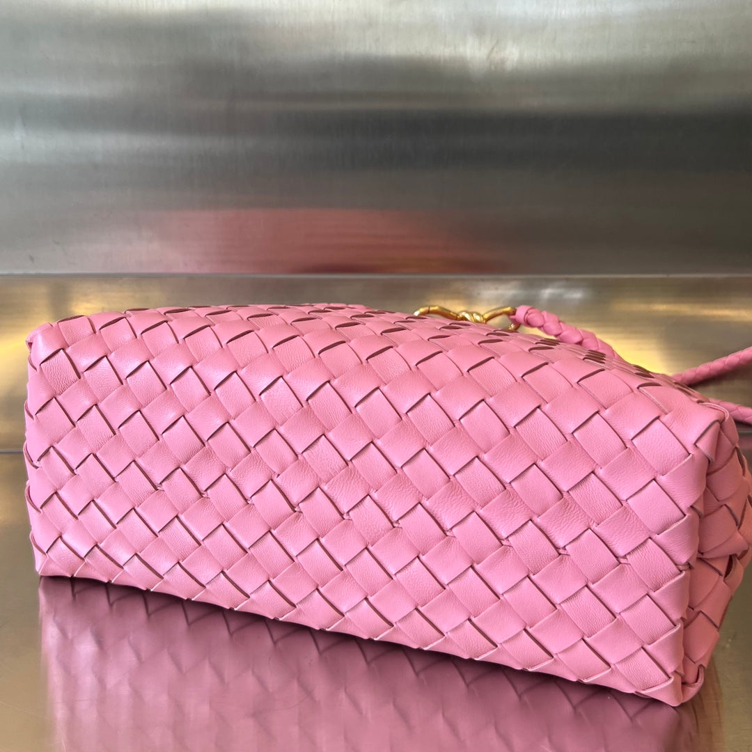 Bottega Veneta BV MEDIUM ANDIAMO 32CM PINK LAMBSKIN